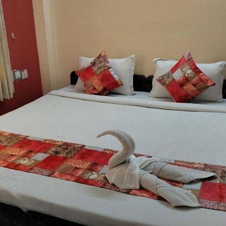 The Tavern Orchid Hotel Καλκούτα Εξωτερικό φωτογραφία