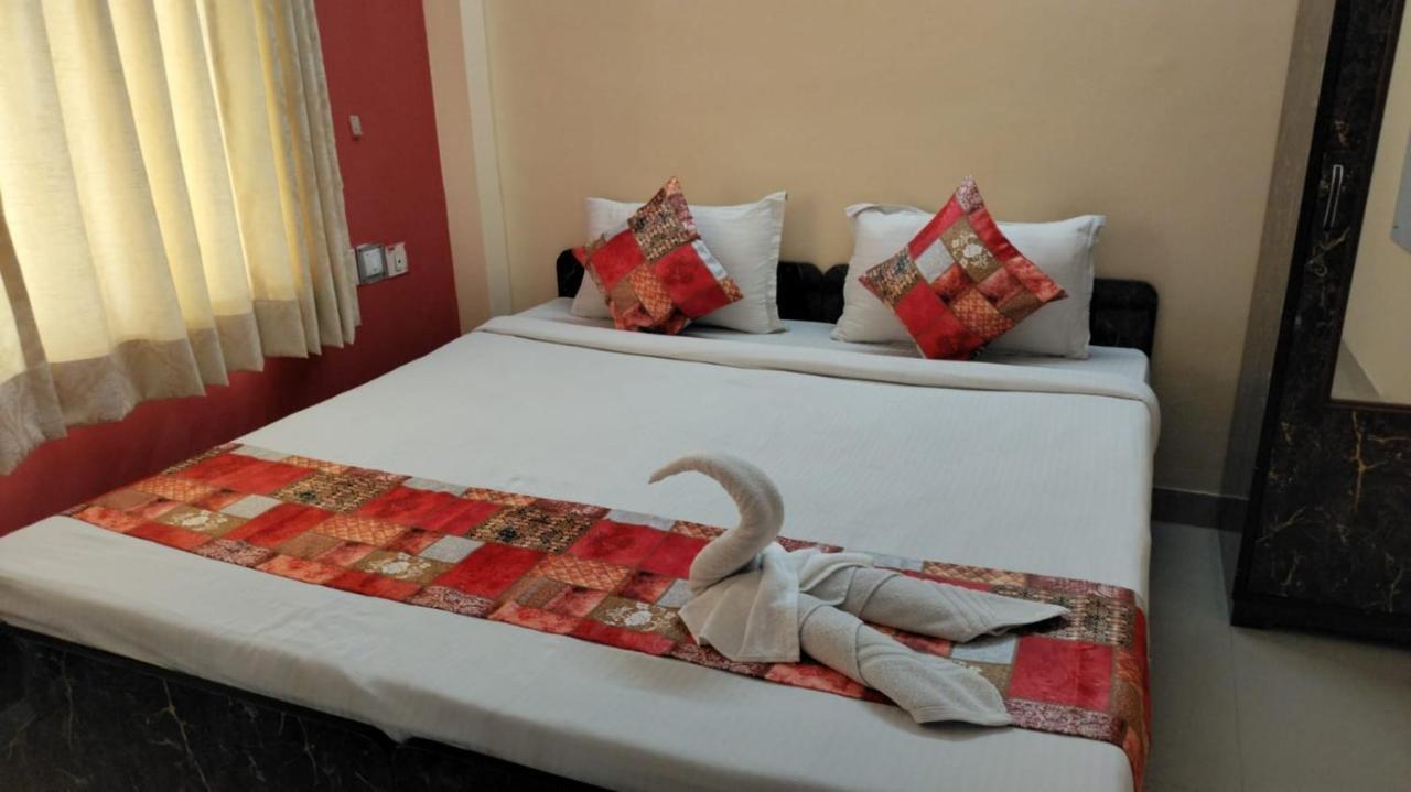 The Tavern Orchid Hotel Καλκούτα Εξωτερικό φωτογραφία